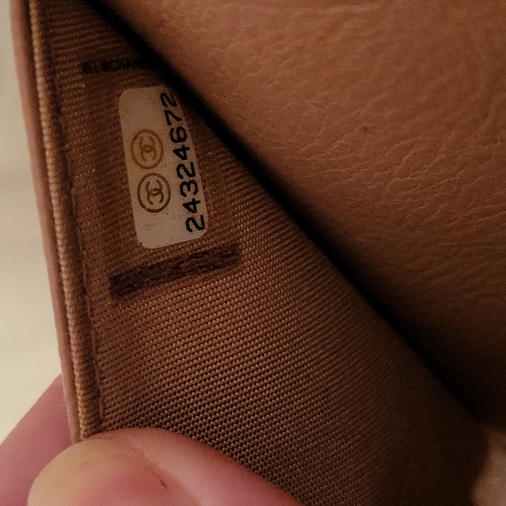 SOLD ๐ Chanel WOC Nude pink wallet on Chain - Picture 15 of 16
